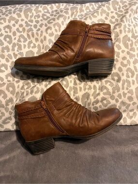 Yuu Booties 9 Regina Brown Slouch Ankle Boots
